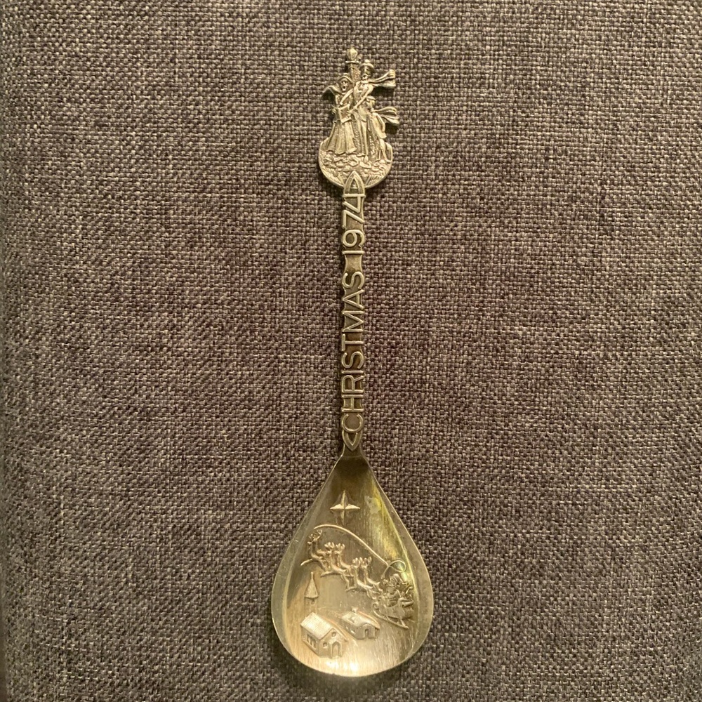 Souvenir silver spoon Christmas 1974